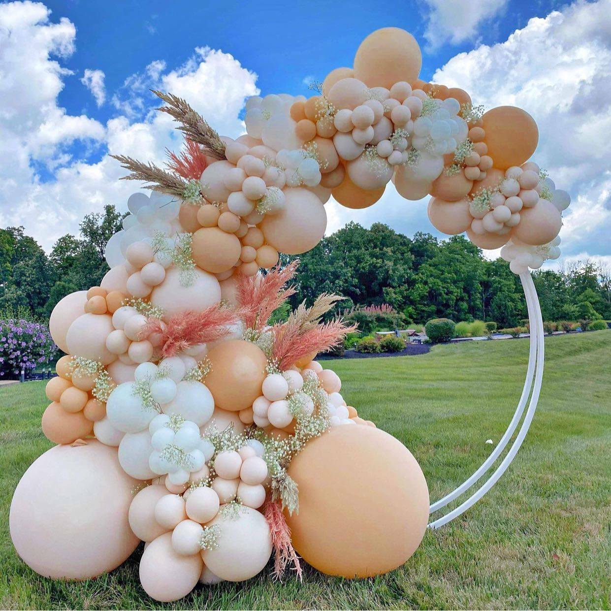 large organic lightly colored balloon garland